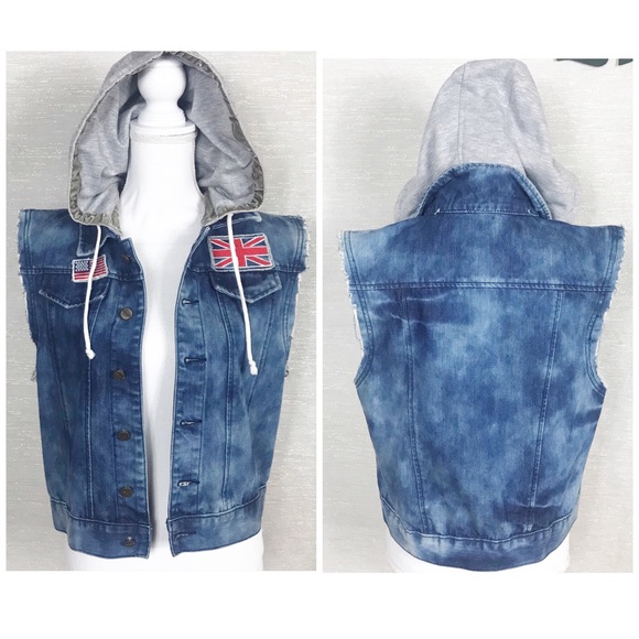 Jackets & Blazers - 🔻Puzzle acid wash distressed patch hooded vest